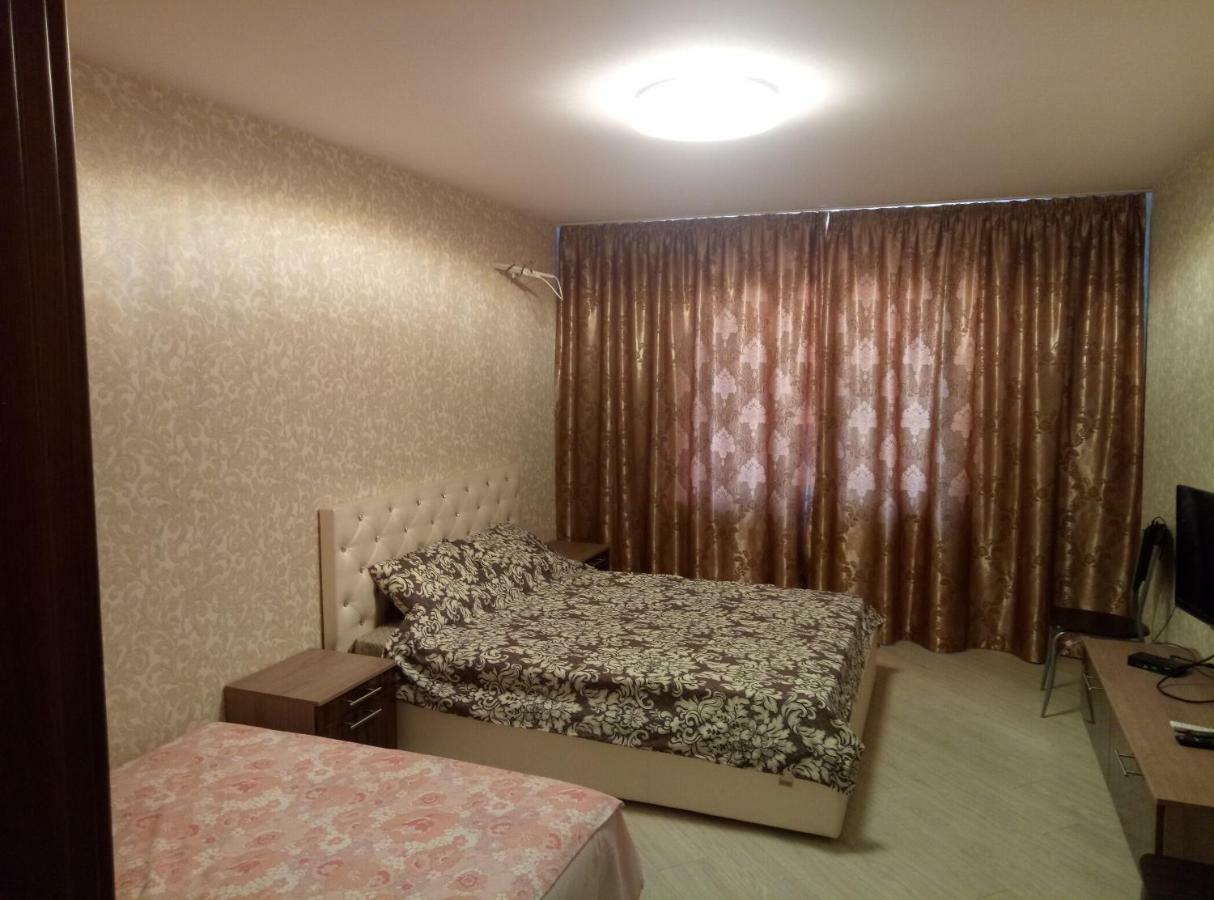 Apartment просторные бариса гмыри 14б Kyiv